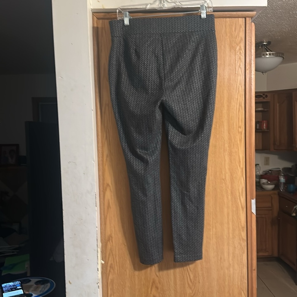 Loft Diamond Pattern Leggings - image 2